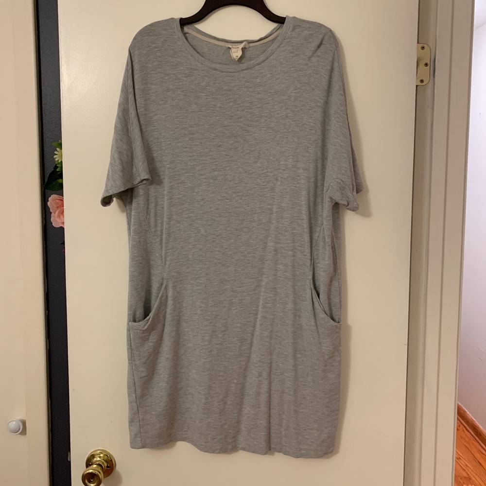 Anne Taylor Loft Oversized Gray Lounge Dress